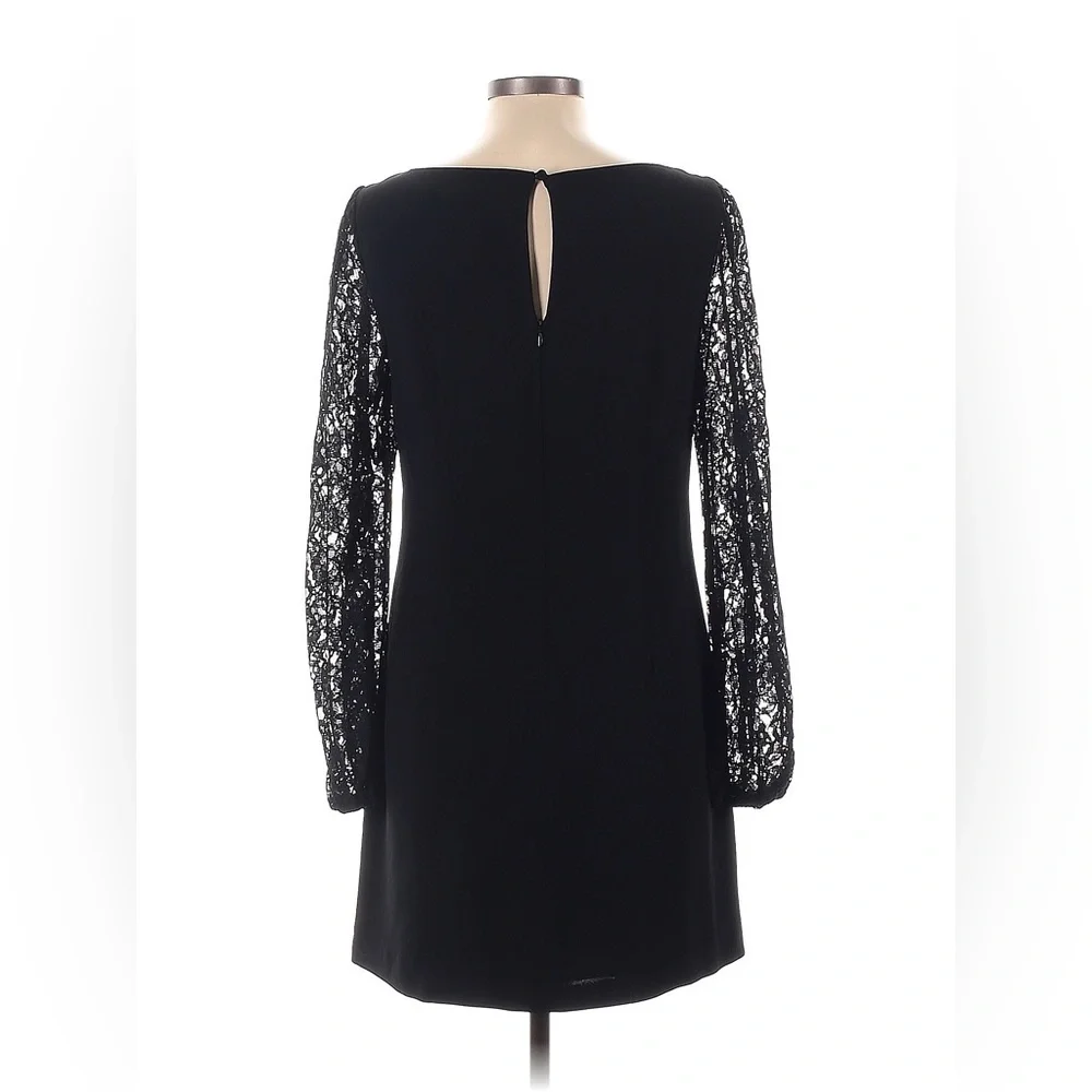 Women's White House Black Market Lace Sleeve Shift Dress Size 8 - Picture 3 of 4